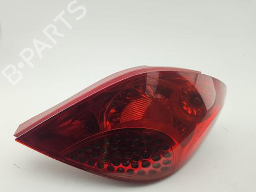 Used Right taillight Right taillight 21656945 21656945