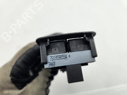 Left front window switch VW TRANSPORTER T5 Bus (7HB, 7HJ, 7EB, 7EJ) | BP21767359I27