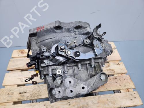manual-gearbox-opel-mokka-mokka-x-j13-16-cdti-_76-m32-2012-21657780 main image