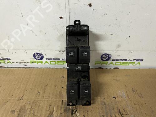Used Left front window switch Left front window switch SEAT LEON (1M1) 1.9 TDI (110 hp) 21660467 21660467
