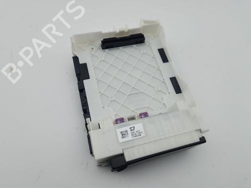 Used Fuse box Fuse box 38591342 38591342