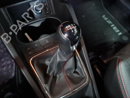 Used Shift knob SEAT IBIZA IV SC (6J1, 6P5) 1.4 TDI (105 hp) 32858241