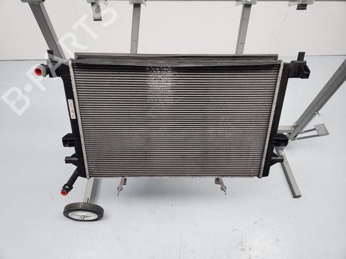 Used Water radiator Water radiator SKODA SUPERB III (3V3) [2015-2024] 31872559 31872559
