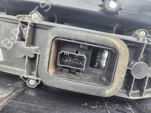 Right taillight VW CRAFTER Van (SY_, SX_) | BP32684145C35