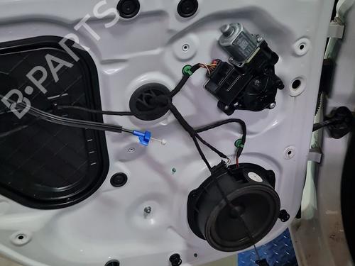 rear-left-window-mechanism-seat-leon-5f1-2012-2013-2014-2015-2016-2017-2018-2019-2020-2021-37636183 main image