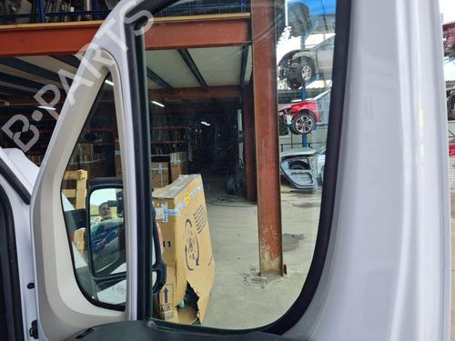 Used Front right window mechanism Front right window mechanism PEUGEOT BOXER Van 2.2 BlueHDi 120 (120 hp) 29547994 29547994