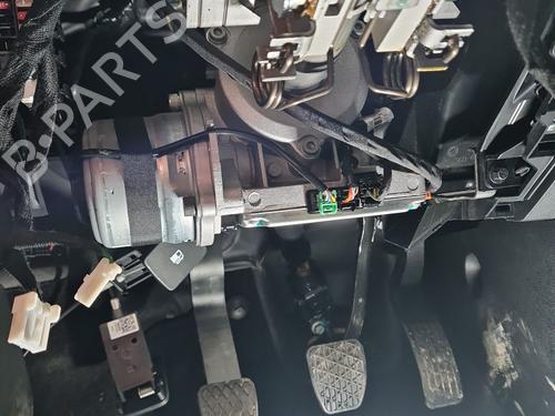 Used Steering column Steering column 39146246 39146246