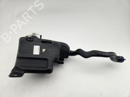 Used Windscreen washer tank Windscreen washer tank MERCEDES-BENZ B-CLASS Sports Tourer (W246, W242) B 180 CDI (246.200) (109 hp) 31338461 31338461