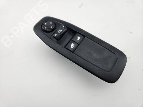 Used Left front window switch PEUGEOT 208 I (CA_, CC_) [2012-2021]  30635408