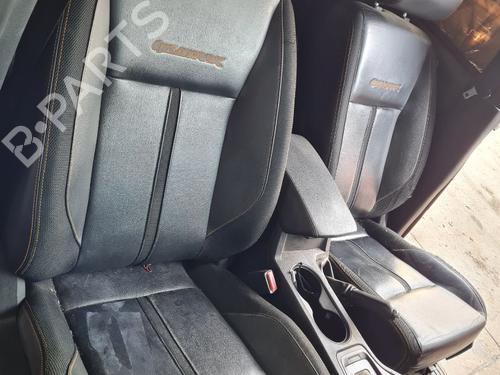 Used Right front seat FORD RANGER (TKE) [2011-2025]  30549132