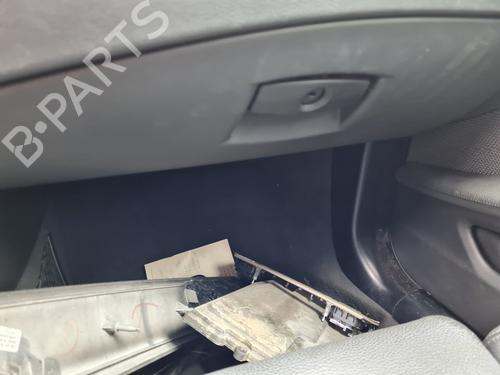 Used Glove box BMW 5 (E60) 530 d (235 hp) 21648372