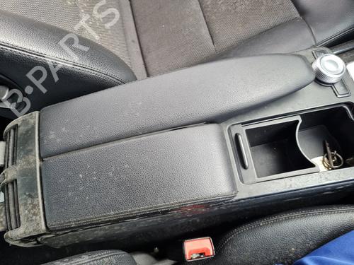 Armlene MERCEDES-BENZ E-CLASS (W212) E 220 CDI / BlueTEC (212.001, 212.002) (170 hp) 21646469