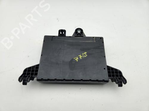Used Fuse box Fuse box OPEL ASTRA J Saloon 1.7 CDTI (69) (110 hp) 29290317 29290317