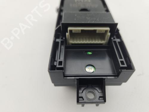 Left front window switch TOYOTA YARIS (_P21_, _PA1_, _PH1_) 1.5 (MXPA11) | BP37028378I27 - Image 4