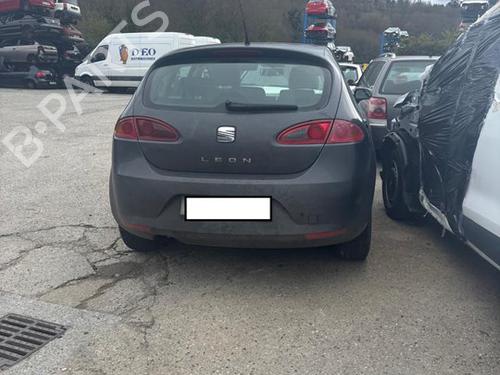 Left headlight SEAT LEON (1P1)  | BP24236721C28 