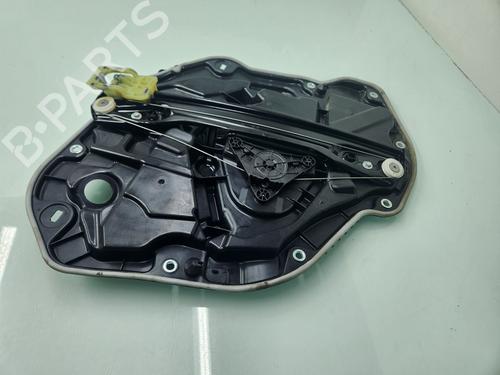 Rear right window mechanism BMW 1 (F40) M 135 i xDrive | BP21652340C25 