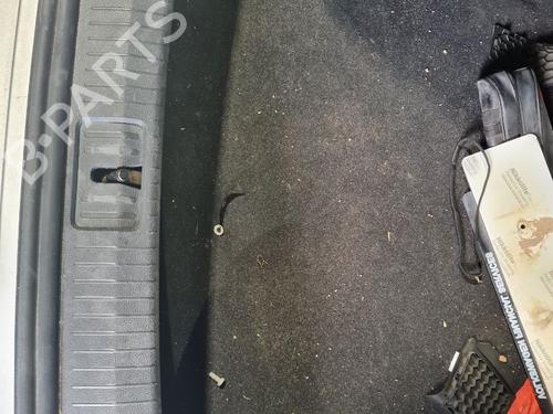 Used Luggage compartment floor Luggage compartment floor VW TIGUAN (AD1, AX1) 2.0 TDI (122 hp) 27878632 27878632
