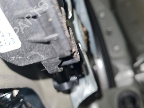 Rudehejsemekanisme Højre bagtil Rudehejsemekanisme Højre bagtil TOYOTA AURIS (_E18_) 1.8 Hybrid (ZWE186_, ZWE186R) (136 hp) 36866221 36866221