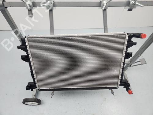 Used Water radiator Water radiator VW GOLF VIII (CD1, DA1) 1.5 eTSI (150 hp) 30549229 30549229