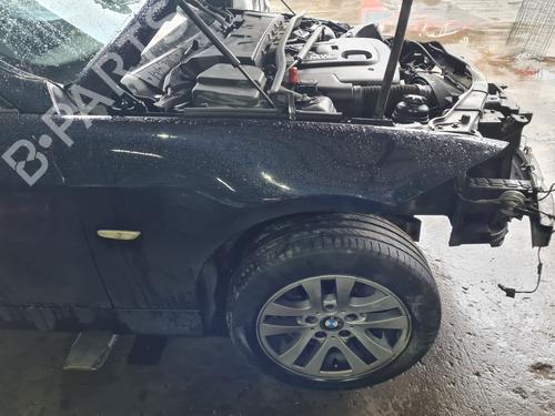 Guarda-lamas direito BMW 3 (E90) 320 d (163 hp) 31353816
