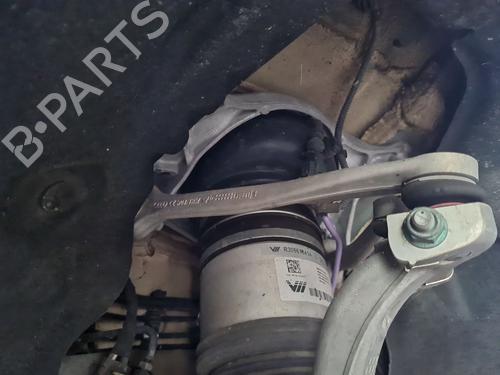 left-front-suspension-arm-porsche-macan-95b-2014-39407032 main image