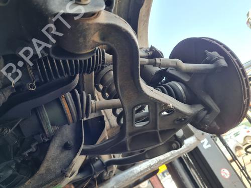 Used Left front suspension arm SUZUKI GRAND VITARA I (FT, HT) [1998-2008]  28168417