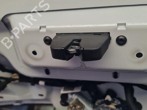 tailgate-lock-citroen-c4-cactus-2014-36779143 main image