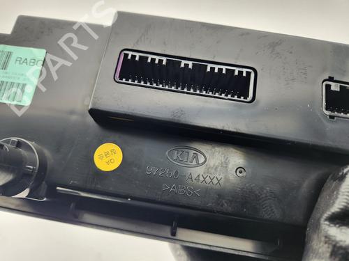 Climate control KIA CARENS IV 1.6 GDi | BP29541616I5 