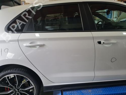 Used Right rear door Right rear door HYUNDAI i30 (PDE, PD, PDEN) 2.0 N (275 hp) 34040444 34040444