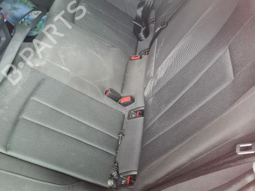 rear-seat-audi-a4-b9-avant-8w5-8wd-2015-30754142 main image