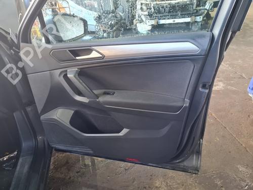 Seats set VW TIGUAN ALLSPACE (BW2, BJ2) 2.0 TDI 4motion | BP29728398C78 - Image 2