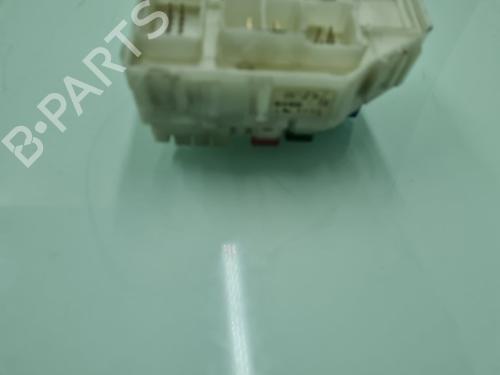 Fuse box TOYOTA RAV 4 II (_A2_)  | BP21641614E1 