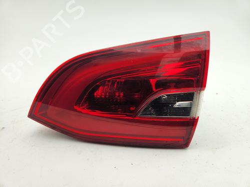 Used Right tailgate light Right tailgate light PEUGEOT 308 SW II (LC_, LJ_, LR_, LX_, L4_) 2.0 GT HDi 180 / BlueHDi 180 (181 hp) 32389820 32389820