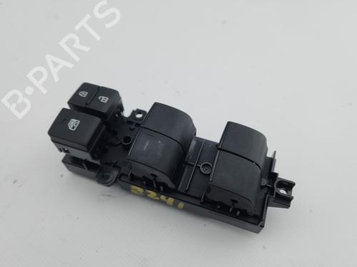 left-front-window-switch-toyota-yaris-cross-mxp_-2020-34223346 main image