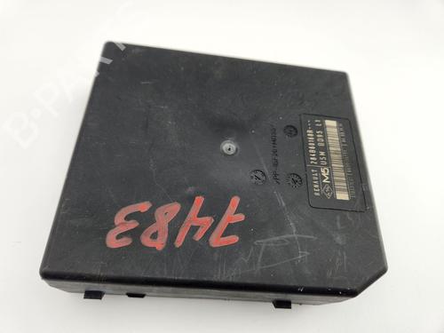 Used Fuse box RENAULT MEGANE III Coupe (DZ0/1_) 1.5 dCi (DZ0B) (106 hp) 29300582