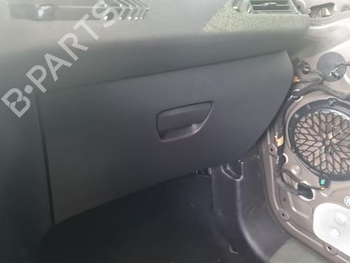 Used Glove box PEUGEOT 208 I (CA_, CC_) [2012-2021]  30572860