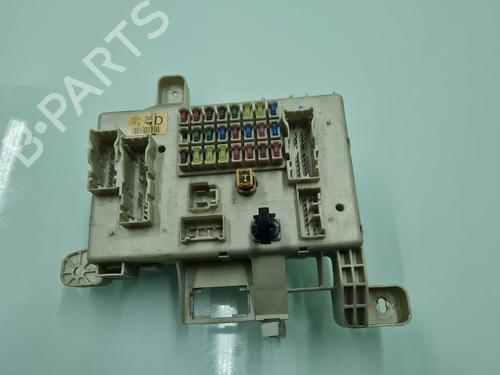 Used Fuse box Fuse box TOYOTA LAND CRUISER PRADO (_J12_) 3.0 D-4D (KDJ120, KDJ125) (166 hp) 21643022 21643022
