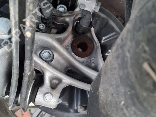 Fusée arrière droite VW TOURAN (5T1) [2015-2026]  31813519