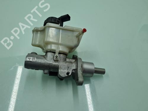 Used Brake master cylinder Brake master cylinder VW CADDY V Box Body/MPV (SBA, SBH) 2.0 TDI 4motion (122 hp) 21767827 21767827