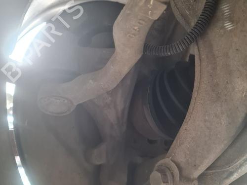 Used Left front steering knuckle Left front steering knuckle VOLVO XC60 II (246) [2017-2026] 32033775 32033775