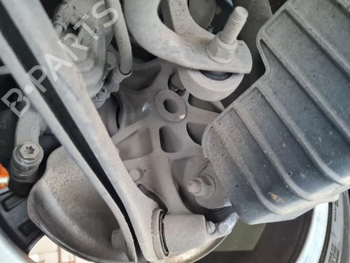 Used Right rear steering knuckle Right rear steering knuckle AUDI A4 B9 Avant (8W5, 8WD) 2.0 TDI (150 hp) 31716477 31716477