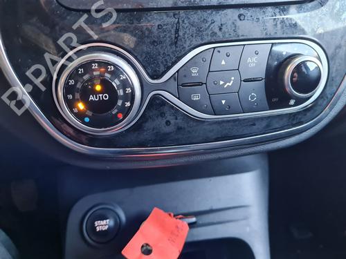 AC Styreenhet / Manøvreringsenhet RENAULT CAPTUR I (J5_, H5_) [2013-2025]  21659152
