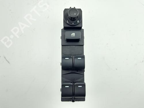 Venstre fortil elrude kontakt Venstre fortil elrude kontakt MAZDA CX-5 (KE, GH) 2.2 D AWD (KE2AW) (150 hp) 39688049 39688049