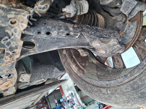Used Left front suspension arm CITROËN C5 AIRCROSS (A_) 1.2 PureTech 130 (ARHNSJ) (131 hp) 24140392