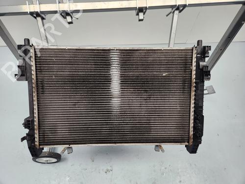 Radiateur à eau MERCEDES-BENZ A-CLASS (W169) A 180 CDI (169.007, 169.307) (109 hp) 31924247