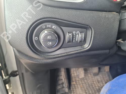 Used Headlight switch Headlight switch JEEP RENEGADE SUV (BU, B1, BV) 2.0 CRD 4x4 (120 hp) 32033911 32033911