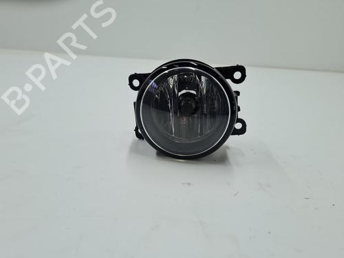 Used Right front fog light NISSAN PATROL GR V Wagon (Y61) [1997-2025]  21764093