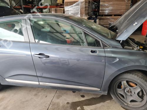 Used Right front door RENAULT CLIO V (B7_) [2019-2025]  27614312