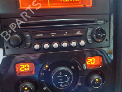 Used Radio Radio PEUGEOT 5008 (0U_, 0E_) [2009-2017] 33852624 33852624