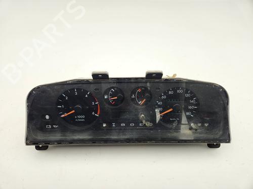 Used Instrument cluster FORD MAVERICK (UDS, UNS) 2.7 TD (100 hp) 32206393